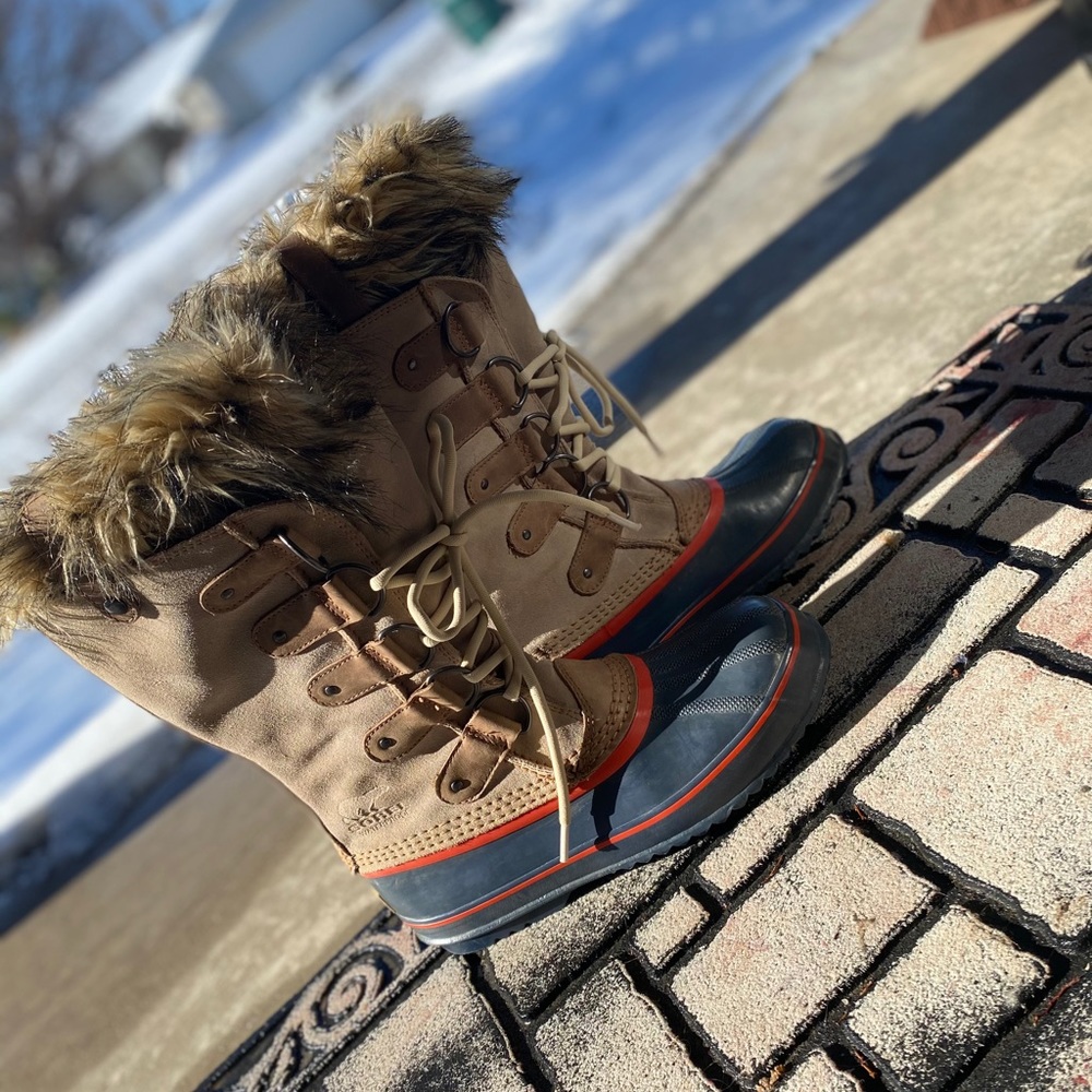 Winter boots
